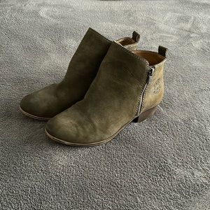 Lucky Brand Boots Kids Size 4/Women’s 5.5